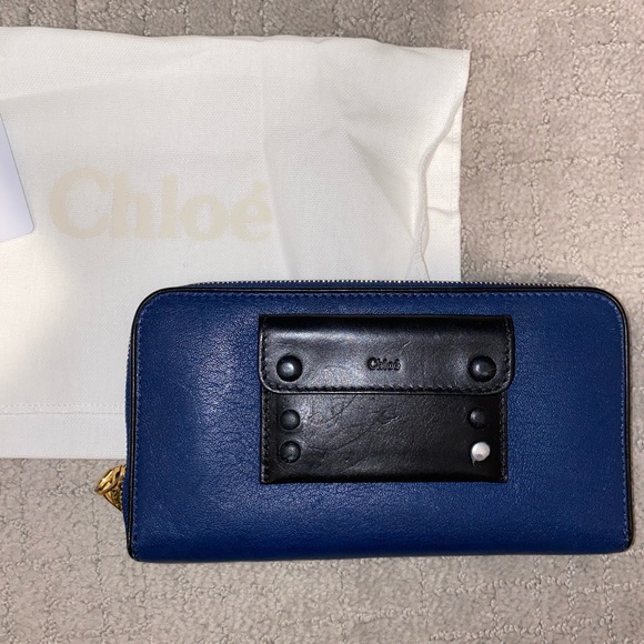 Chloe zipper wallet - never used! - Picture 2 of 2